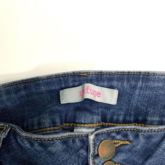 Refuge Straight leg Women's size 14P Dark Wash Blue Denim Jeans - Picture 3 of 4